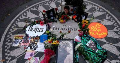 Yoko Ono, Paul McCartney and others share tributes to John Lennon on 40th anniversary of his death - www.msn.com - New York