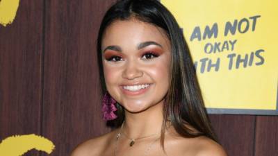 'Outer Banks' Star Madison Bailey Introduces Fans to Her Girlfriend After Revealing She's Pansexual - www.etonline.com - North Carolina - county Bailey - Charlotte, state North Carolina - Madison, county Bailey