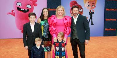All About Kelly Clarkson's Kids, River and Remington - www.elle.com