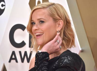 Reese Witherspoon Gets Mistaken For Carrie Underwood By Fan: ‘You Officially Made My Day’ - etcanada.com
