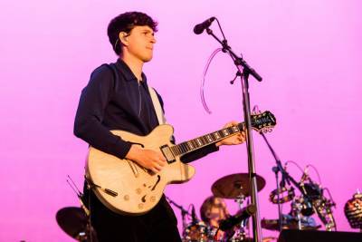 Listen to Vampire Weekend’s new live EP, ‘Live In Florida’ - www.nme.com - Florida