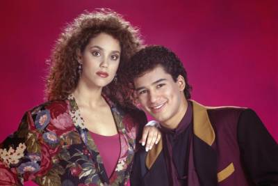 Saved by the Bell Revival: Everything to Know - www.tvguide.com