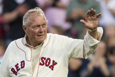 Mike Ryan (1941 – 2020), former Red Sox and Phillies catcher - legacy.com - county Norfolk
