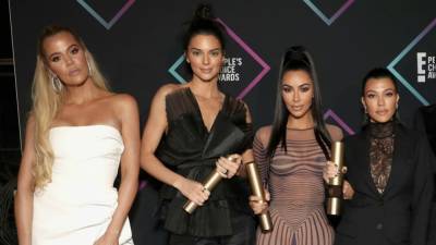 Kim Kardashian Posts ‘Spice Girls’ Pic With All of Her Sisters and the Spice Girls Respond! - www.etonline.com
