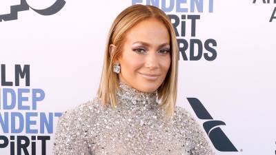 Jennifer Lopez's Sequin Face Mask Is Available Now -- Shop Before They Sell Out - www.etonline.com - Los Angeles - county Hampton