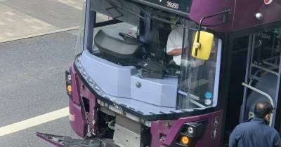 Bus and taxi crash on approach to Manchester city centre - www.manchestereveningnews.co.uk - Manchester