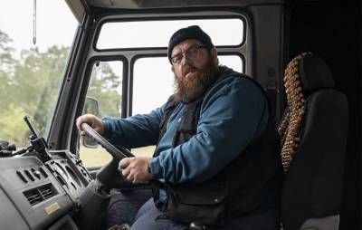 First look: Simon Pegg and Nick Frost comedy ‘Truth Seekers’ comes to Amazon - www.nme.com - Britain