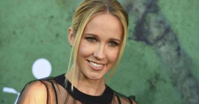 'Pitch Perfect's Anna Camp caught coronavirus after 'one time' not wearing mask - www.msn.com