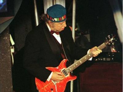 Fleetwood Mac blues guitarist Peter Green is dead at 73 - torontosun.com