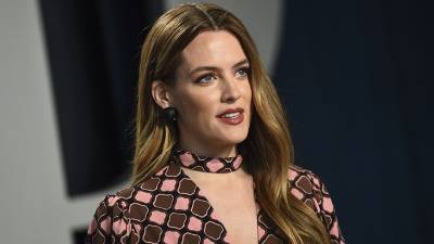 Riley Keough’s Tattoo For Her Late Brother 2 Weeks After His Death Will Make You Cry - stylecaster.com