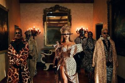 ‘Black Is King’ Film Review: Beyoncé Gets Extravagant With Opulent Riff on ‘The Lion King’ - thewrap.com