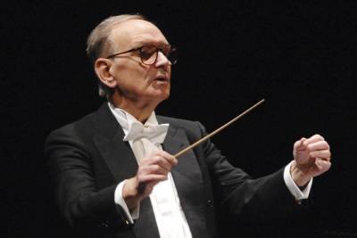 Hans Zimmer leads tributes to fellow composer Ennio Morricone - www.hollywood.com