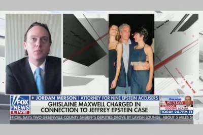 Fox News ‘Regrets’ Cropping Trump Out of Photo With Jeffrey Epstein and Ghislaine Maxwell - thewrap.com - USA