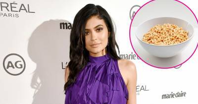 Kylie Jenner’s Most Buzzed-About Food Moments: Her Cereal Experience, French Toast Recipe and More - www.usmagazine.com - France