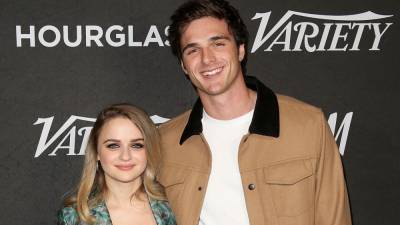 Joey King Admits It Wasn't Easy Filming 'Kissing Booth 2' With Ex Jacob Elordi - www.etonline.com