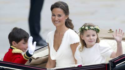 Pippa Middleton Didn’t Want Meghan Markle at her Wedding Because She Would Be ‘Oveshadowed’ - stylecaster.com - Britain