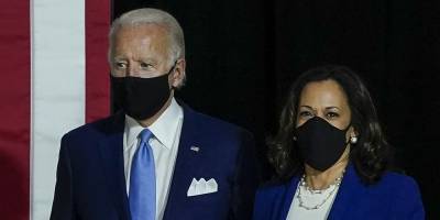 Kamala Harris & Joe Biden Wear Masks While Arriving For First Joint Speech as Running Mates in Presidential Election - www.justjared.com - state Delaware - city Wilmington, state Delaware