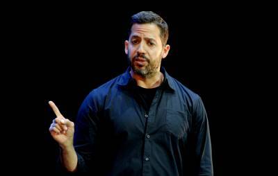 David Blaine to fly from New Jersey to New York using helium-filled balloons - www.nme.com - New Jersey