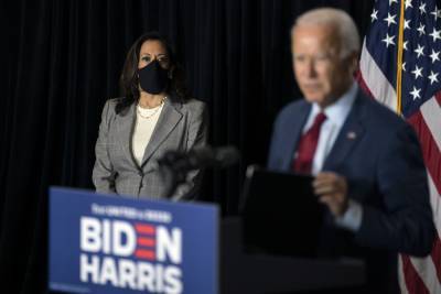 Joe Biden And Kamala Harris Call For Mask Mandates Nationwide To Prevent Coronavirus - deadline.com - USA - city Wilmington
