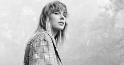 Taylor Swift regains Number 1 on the Official Irish Albums Chart with Folklore - www.officialcharts.com - Ireland