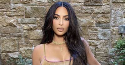 Kim Kardashian leaves fans divided over latest photo of daughter Chicago - www.msn.com - Chicago