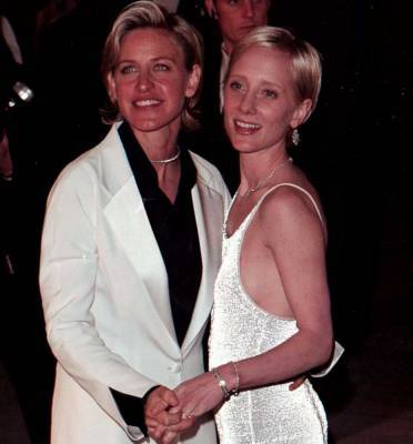 Anne Heche Reflects On Her Time Dating Ellen DeGeneres Amid Toxic Workplace Scandal: ‘There Is Still Work To Do’ - perezhilton.com
