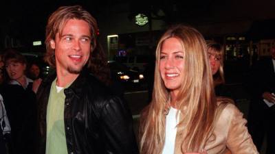 Jennifer Aniston Brad Pitt Are Reuniting For a New Project 15 Years After Their Divorce - stylecaster.com