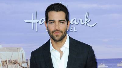 Jesse Metcalfe on How to Shoot a Kissing Scene During COVID-19 - variety.com - Britain - New York - Los Angeles - Columbia