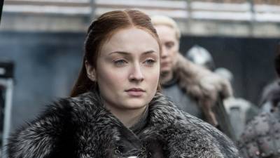 Sophie Turner Reunites With a Precious 'Game of Thrones' Prop - www.etonline.com - county Turner - county Stark - city Sansa, county Stark