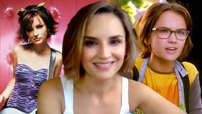 Rachael Leigh Cook Reflects on Her Most Iconic Roles From 'She's All That' to 'Josie' (Exclusive) - www.etonline.com
