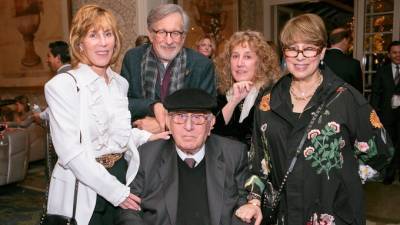 Arnold Spielberg Dies: Father Of Steven Spielberg Was 103 - deadline.com - Ohio - city Cincinnati, state Ohio