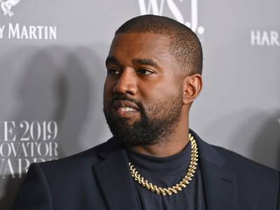 Kanye West sued by tech company - canoe.com - Illinois