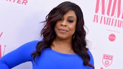 Niecy Nash surprises with wedding to singer Jessica Betts - abcnews.go.com - Los Angeles