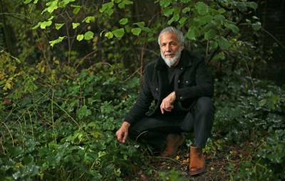 Watch the video for Yusuf / Cat Stevens’ new version of ‘Father And Son’ - www.nme.com