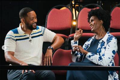 Will Smith finally buries hatchet with ‘First Aunt Viv’ Janet Hubert - nypost.com - county Ashley - county Carlton