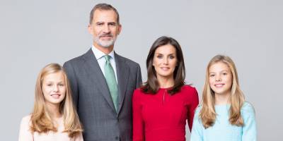 Spain’s Princess Leonor & Sofia To Be Quarantined After Classmate Tests Positive for Coronavirus - www.justjared.com - Spain