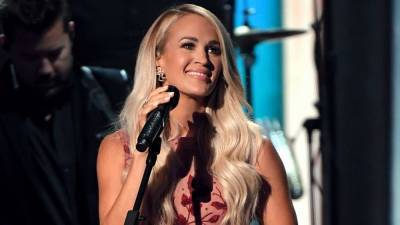 Carrie Underwood Honors Dolly Parton, Reba McEntire & More Female Trailblazers at 2020 ACM Awards - www.etonline.com