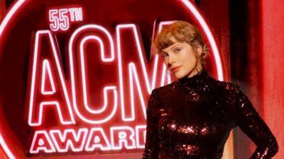 Taylor Swift Did Her Own Hair and Makeup for the 2020 ACM Awards - www.etonline.com