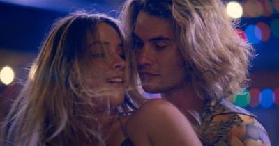 Chase Stokes and Madelyn Cline Return to the Outer Banks in Steamy Kygo ‘Hot Stuff’ Music Video - www.usmagazine.com - county Banks - North Carolina