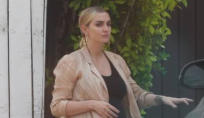 Ashlee Simpson Wears Bump-Hugging Dress While Out Running Errands - www.justjared.com - Los Angeles