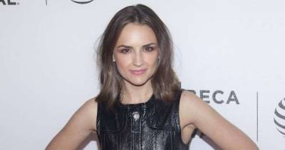 Rachael Leigh Cook wants her new romance to last: 'I need to not screw it up' - www.msn.com