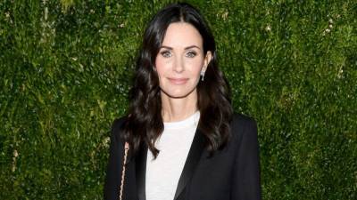 Courteney Cox Gets Help From 'Queer Eye's Tan France on Her Emmys At-Home Viewing Outfit - www.etonline.com - France