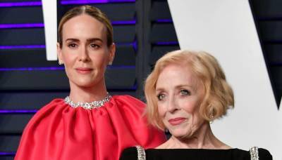Sarah Paulson Reveals Why People Are So Preoccupied with Her & Holland Taylor's Age Gap - www.justjared.com - Taylor - city Holland, county Taylor