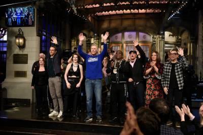 Chris Rock Will Host First ‘Saturday Night Live’ Back In The Studio Since Pandemic Shutdown - etcanada.com - New York - county Rock