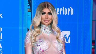 Chloe Ferry loses her sight in 'scary' wake up call - heatworld.com - county Beadle - Lake