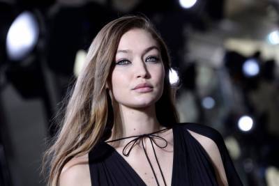 Gigi Hadid Shares Photo Of Newborn Daughter With Gift From ‘Auntie’ Taylor Swift - etcanada.com