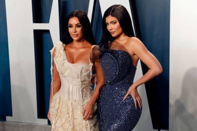 Kylie Jenner Is Not Impressed When Kim Kardashian Posts Awkward Throwback Pic Of Her: ‘Delete This Immediately’ - etcanada.com - Japan