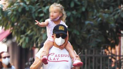 Bradley Cooper Takes Daughter Lea Seine, 3, For A Cute Ride On His Shoulders Around NYC — Pic - hollywoodlife.com - New York
