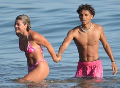 Jaden Smith And Sofia Richie Share ‘Flirty’ Beach Day - etcanada.com - Malibu - Smith - county Ritchie