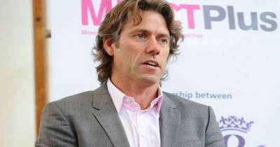 John Bishop provides update for worried fans after he and wife Melanie 'flattened' by coronavirus - www.ok.co.uk
